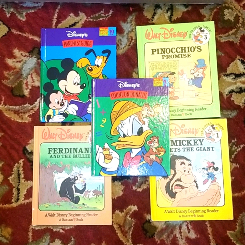 Disney Books (5)